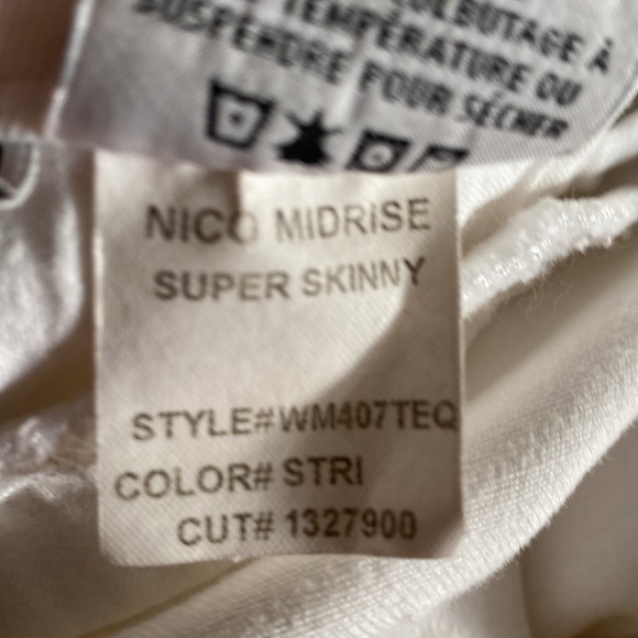 Hudson Nico Mid-rise Super Skinny Jeans. White. Distressed. Size 30 - Picture 11 of 11